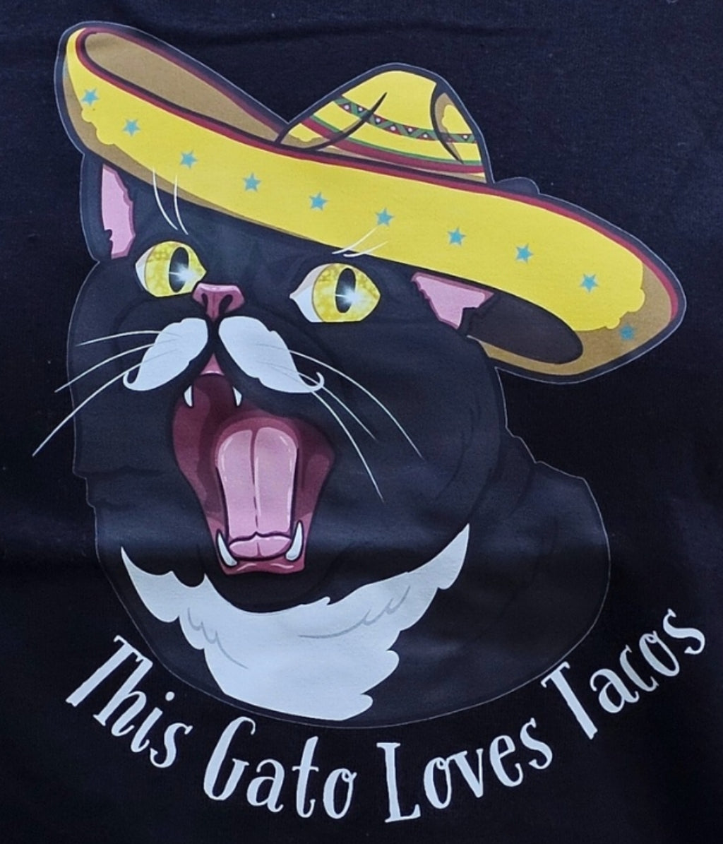 This Gato Loves Tacos T-Shirt